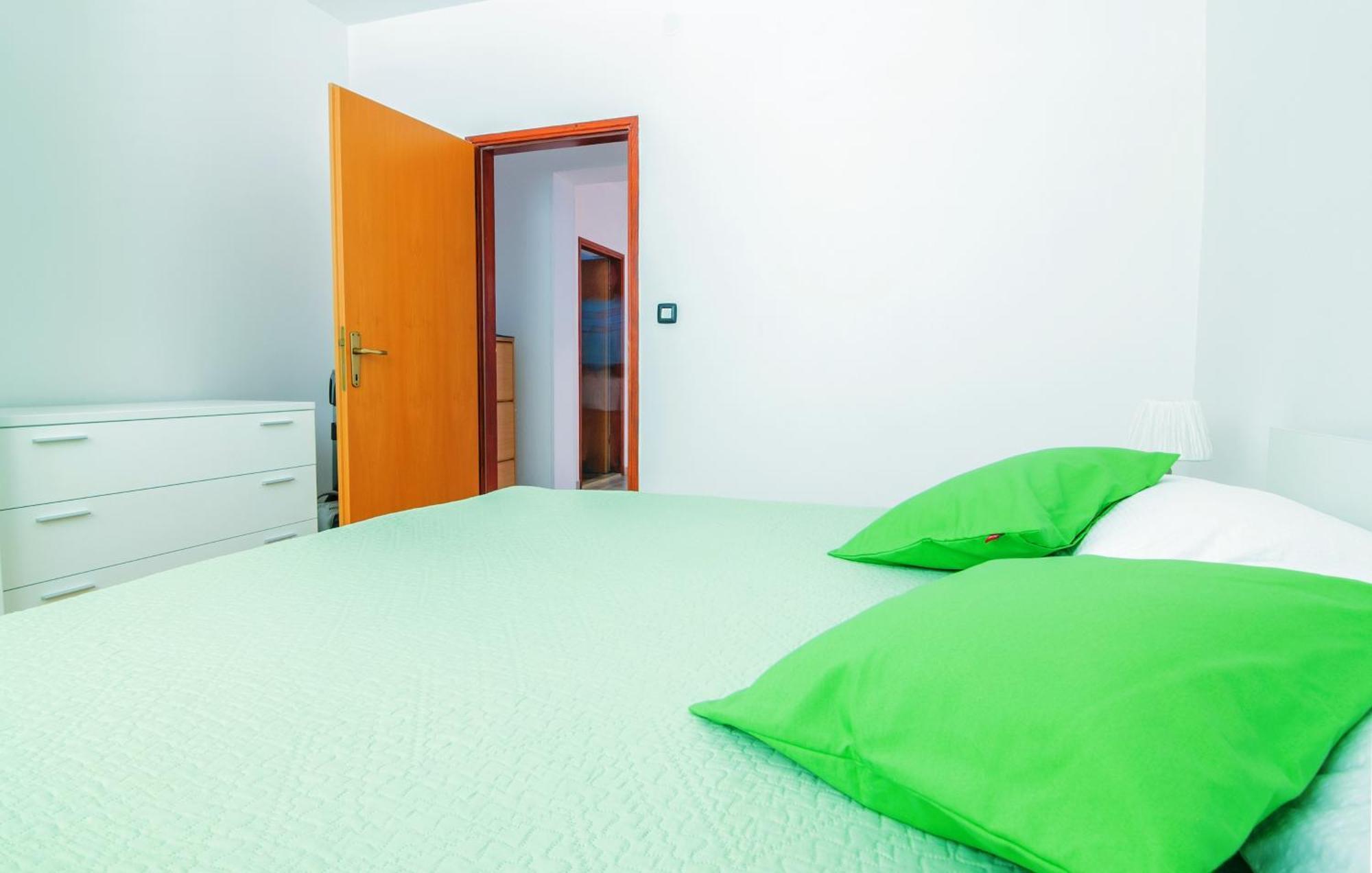 Apartments Nicole Pula Zimmer foto