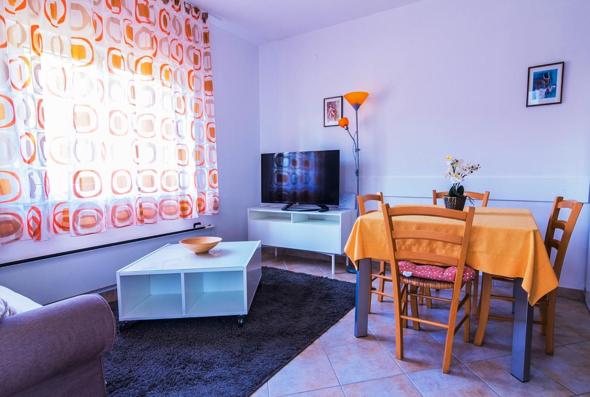 Apartments Nicole Pula Zimmer foto